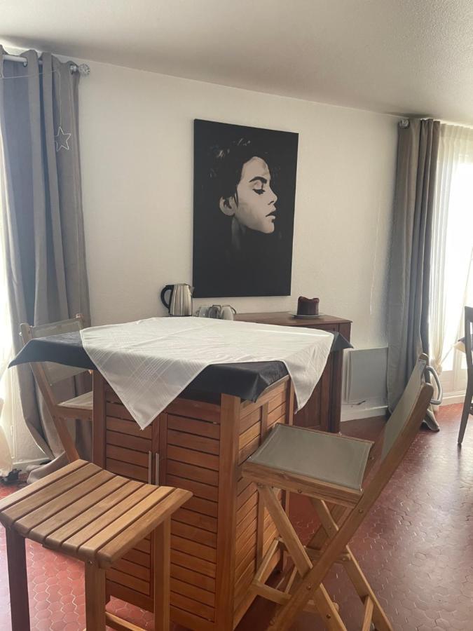 Les Terrasses Des Gardies Bed & Breakfast Pignan Ngoại thất bức ảnh