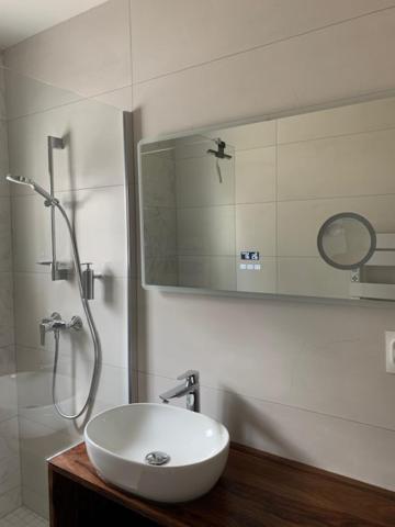 Les Terrasses Des Gardies Bed & Breakfast Pignan Ngoại thất bức ảnh